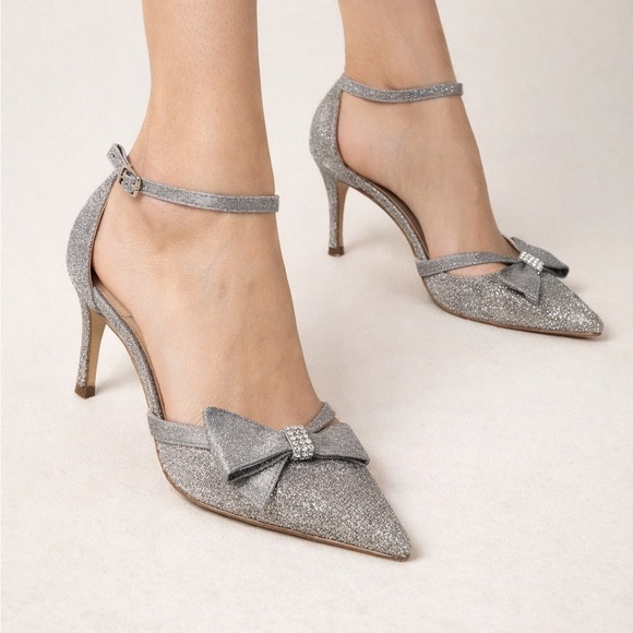 J.Renee Shoes - J. Renee Pewter Heels Size 7.5 Pewter With Bow And Rhinestone 2.5” Heel